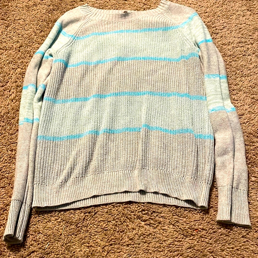 Grey and blue mossimo shirt